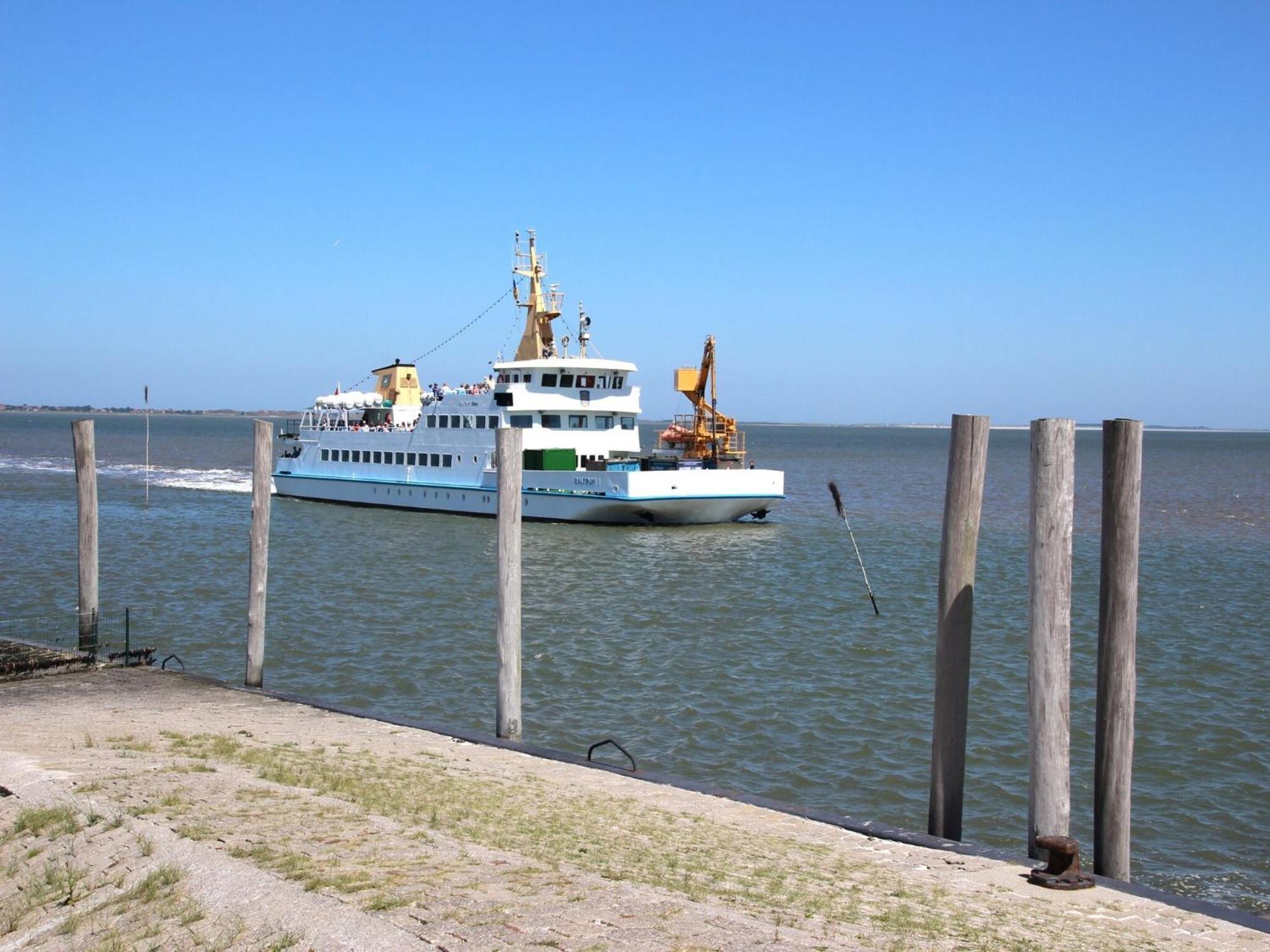Spacious Apartments With Private Terrace Near The North Sea Dike Neßmersiel Esterno foto